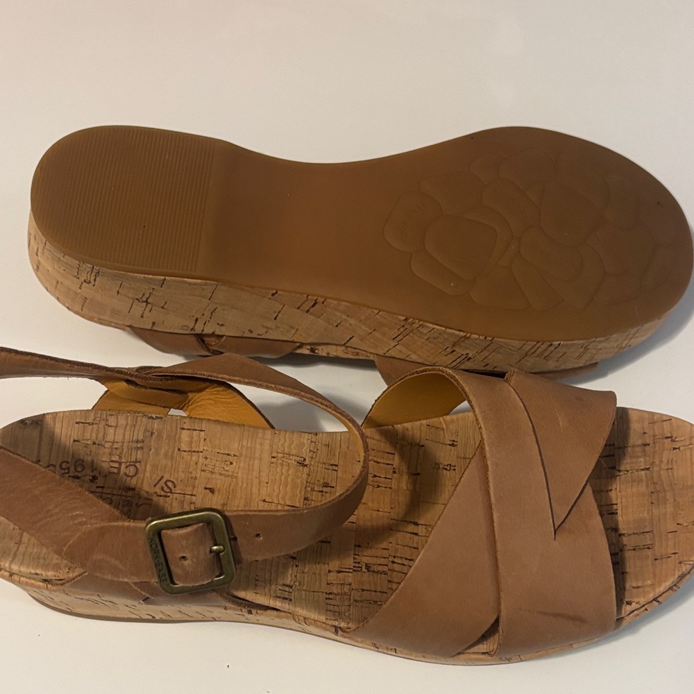 Kork-Ease Women’s Tan Cork Wedge Sandals - Picture 6 of 6